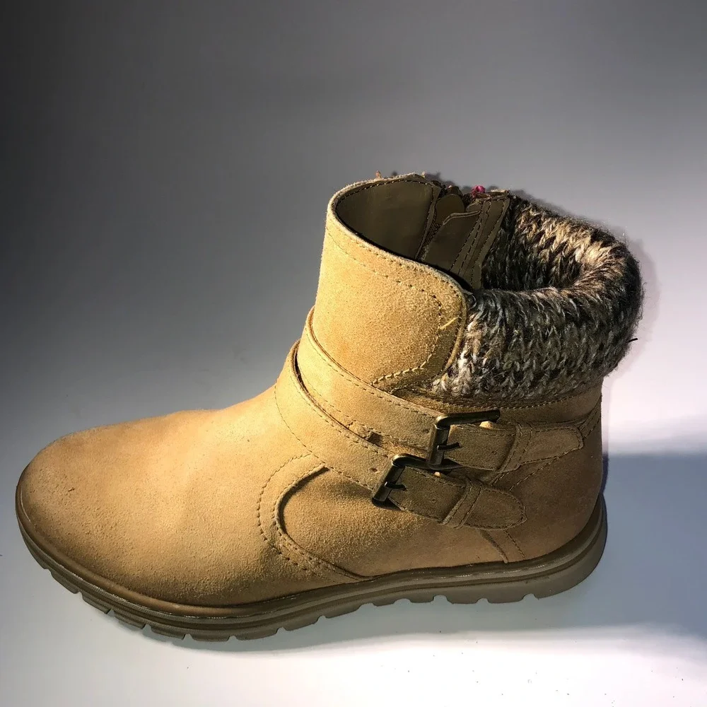 Girls‎ Tan Suede Faux Fur Lined Winter Boots Size 6M Zip Buckle Detail